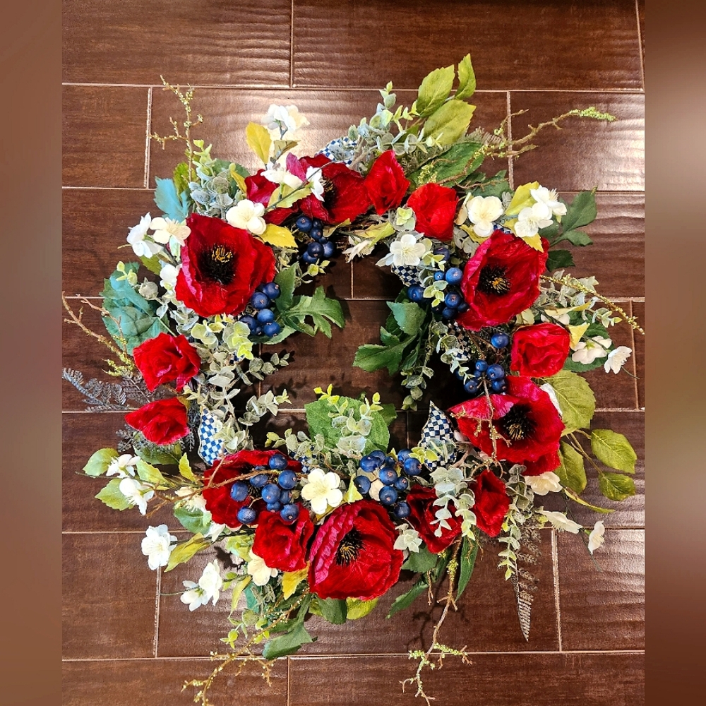 Mackenzie Childs Royal Poppy Wreath - like new!
